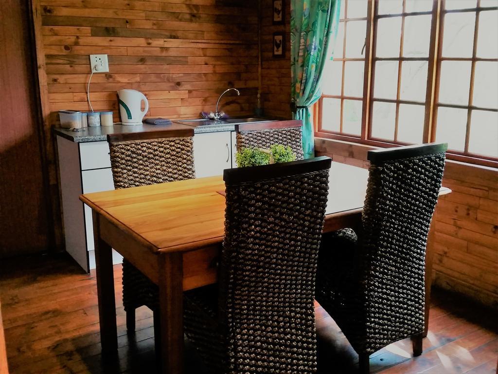 Pine Tree Lodge Midrand Ngoại thất bức ảnh