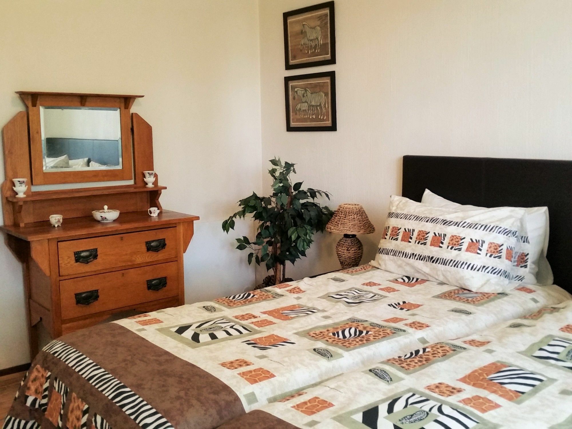 Pine Tree Lodge Midrand Ngoại thất bức ảnh